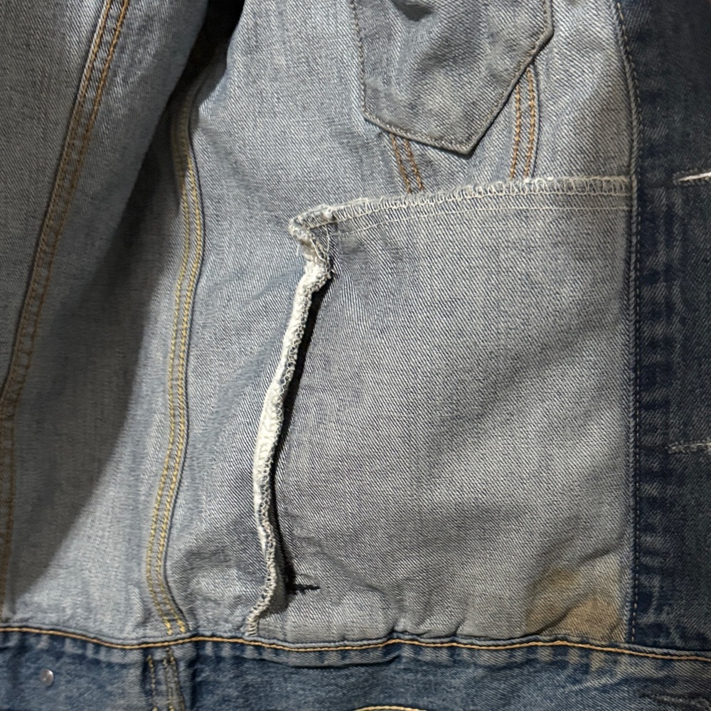 Men’s blue Levi Strauss Denim jacket - Picture 9 of 9